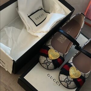 Gucci Kids Shoes with Gold Heart Accent